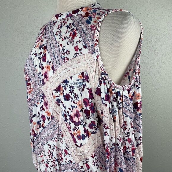 American Rag Cold Shoulder Floral Top Size XL EUC - Picture 3 of 7